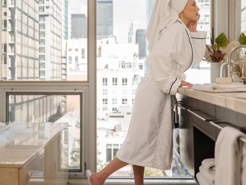 Guest Room or Suite Bathroom | SoHo Hotel Toronto