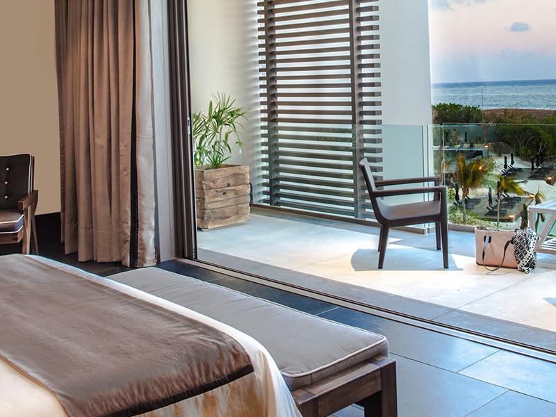NIZUC Resort & Spa Guestroom