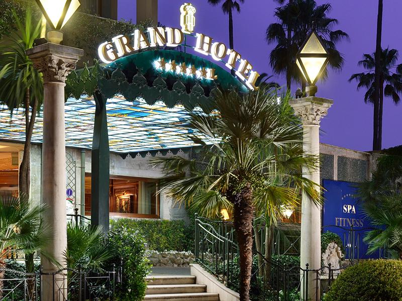Parco dei Principi Grand Hotel & Spa Entrance