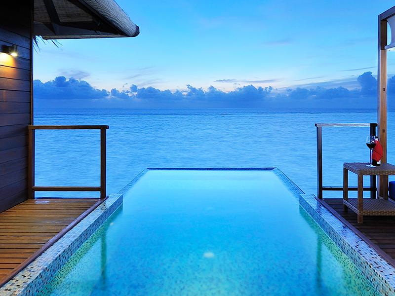 Coco Bodu Hithi, Maldives Pool