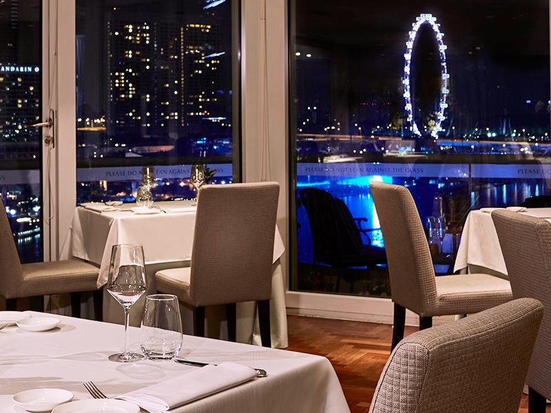 The Fullerton Hotel Singapore dining