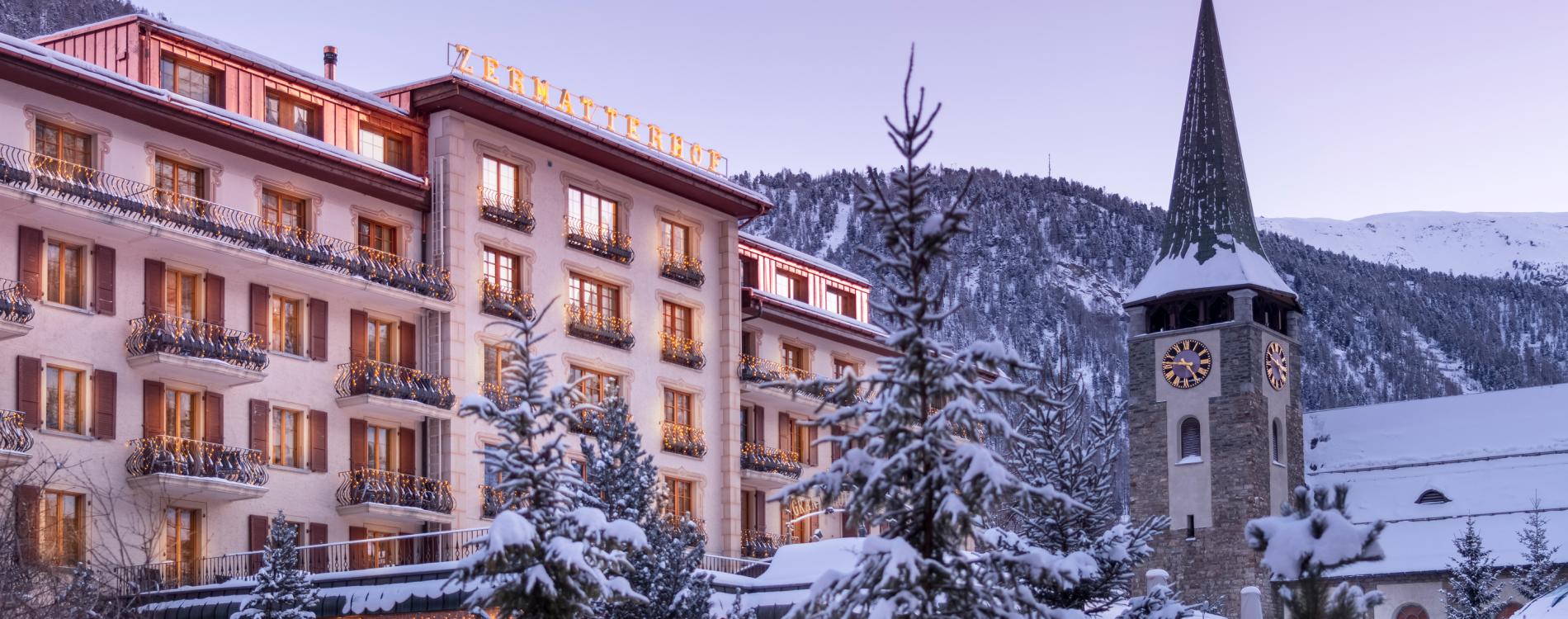 Snowy Escapes Await - Ski & Mountain Hotels