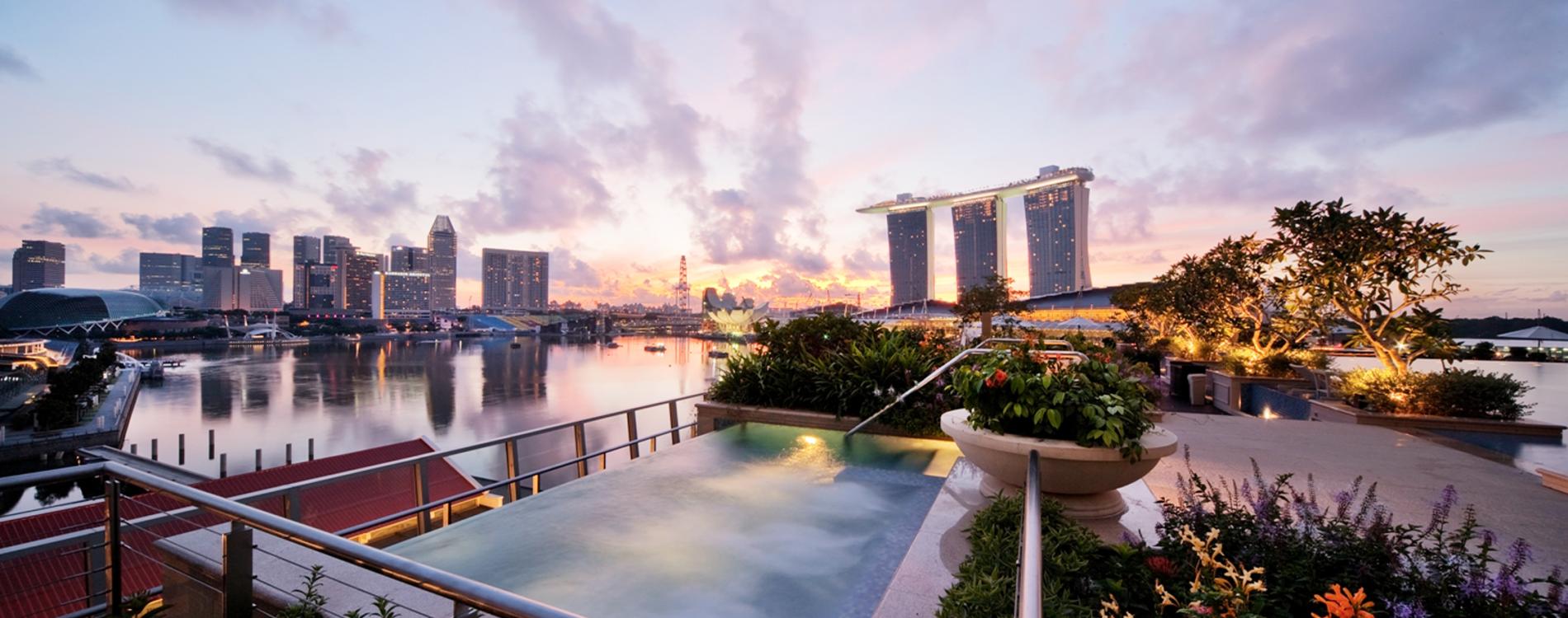 Singapore's Best Luxury Hotels - The Fullerton Hotel Singapore