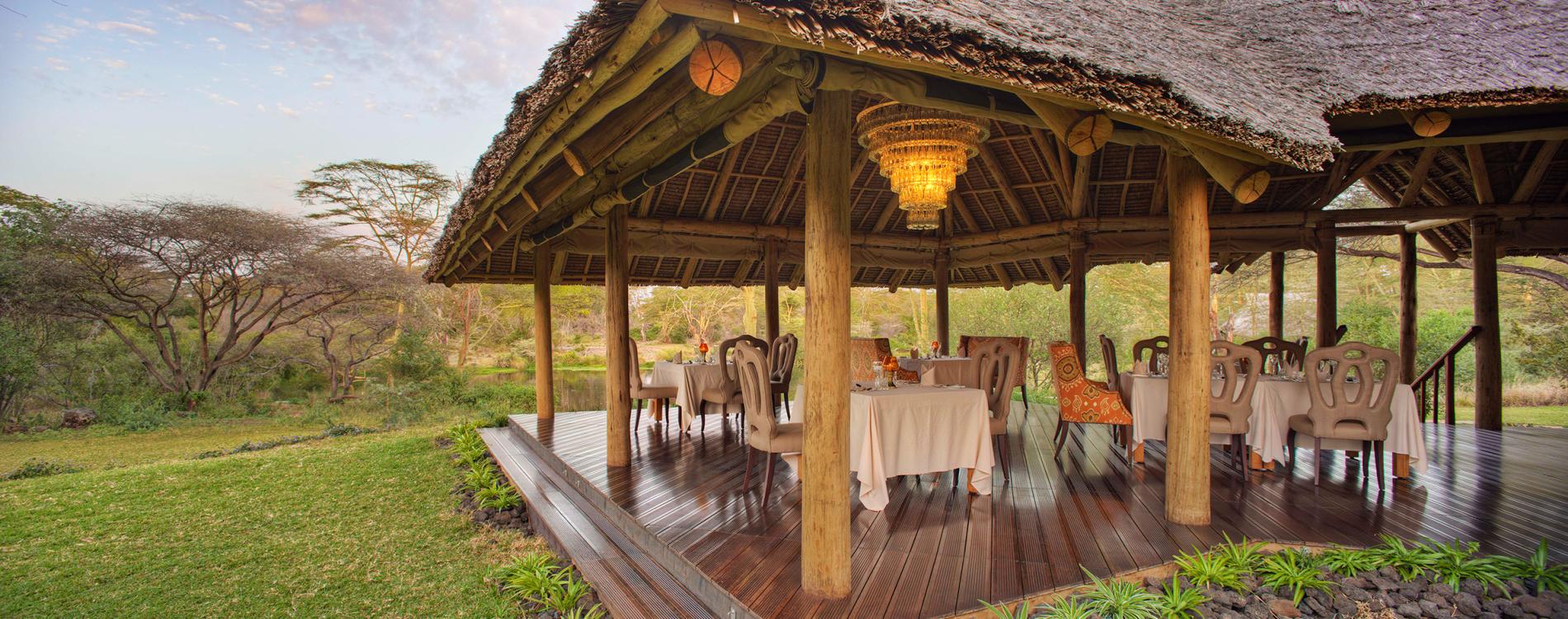 Finch Hattons Luxury Safari Camp Outdoor Dining