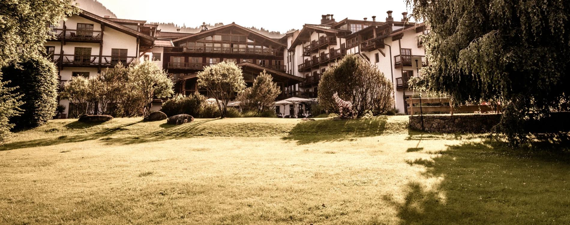 Hotel Kitzhof – Mountain Design Resort, in Kitzbühel, Austria ...