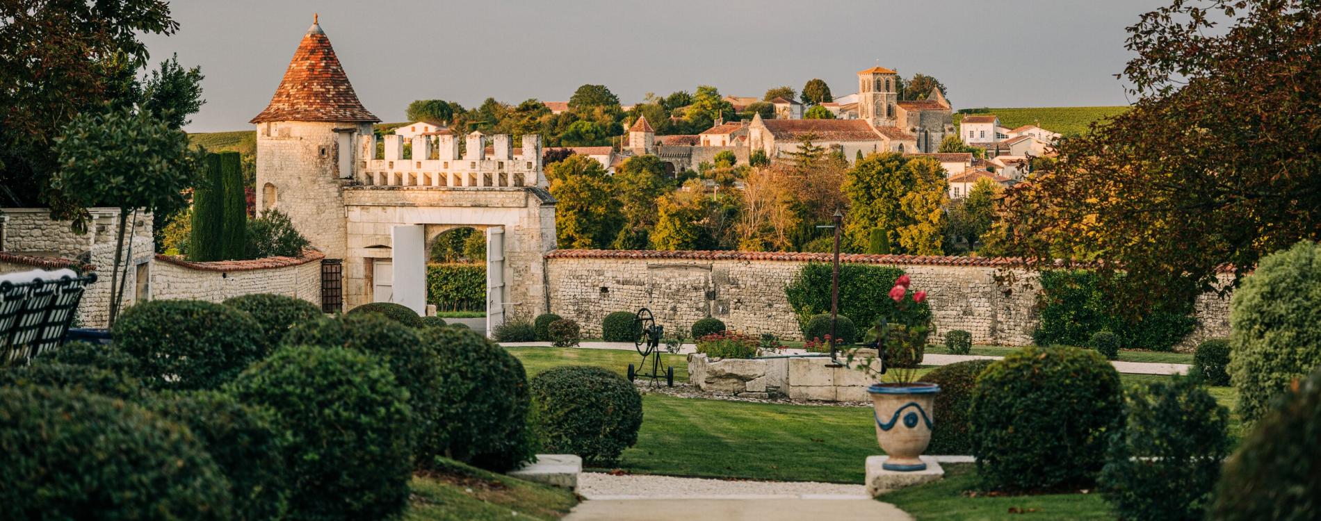 Le Logis Exterior