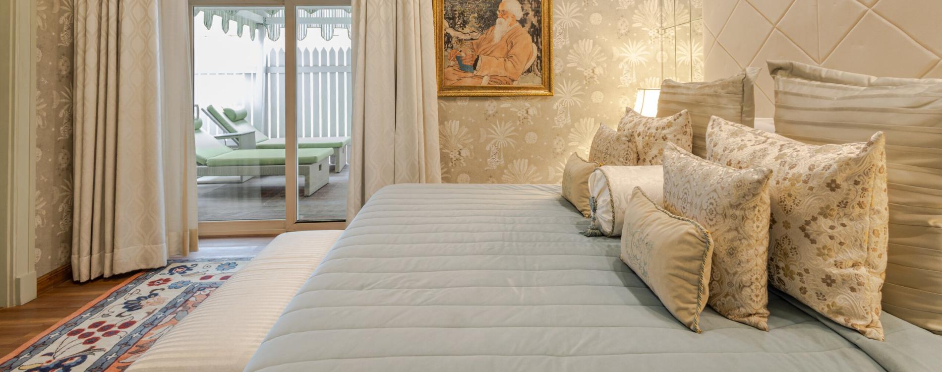 The Claridges New Delhi Heritage Luxury Suite