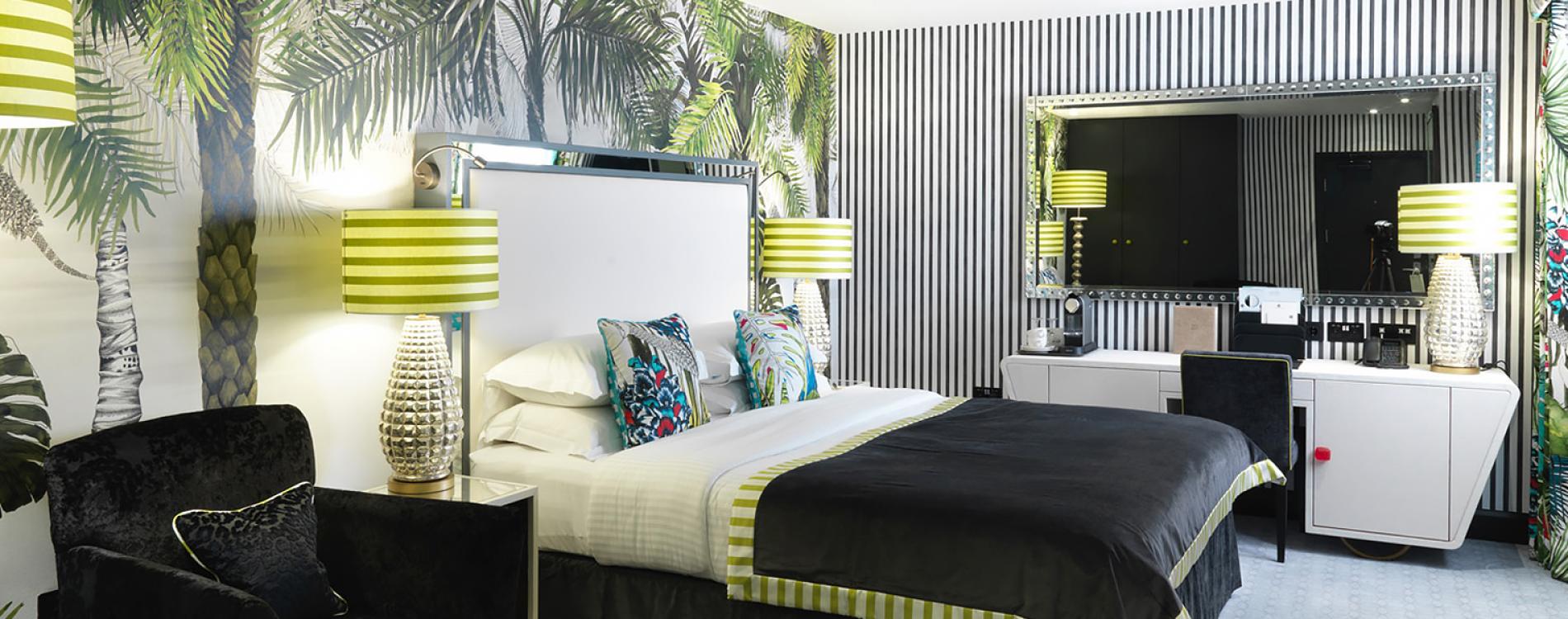 The Mandeville Hotel Guestroom