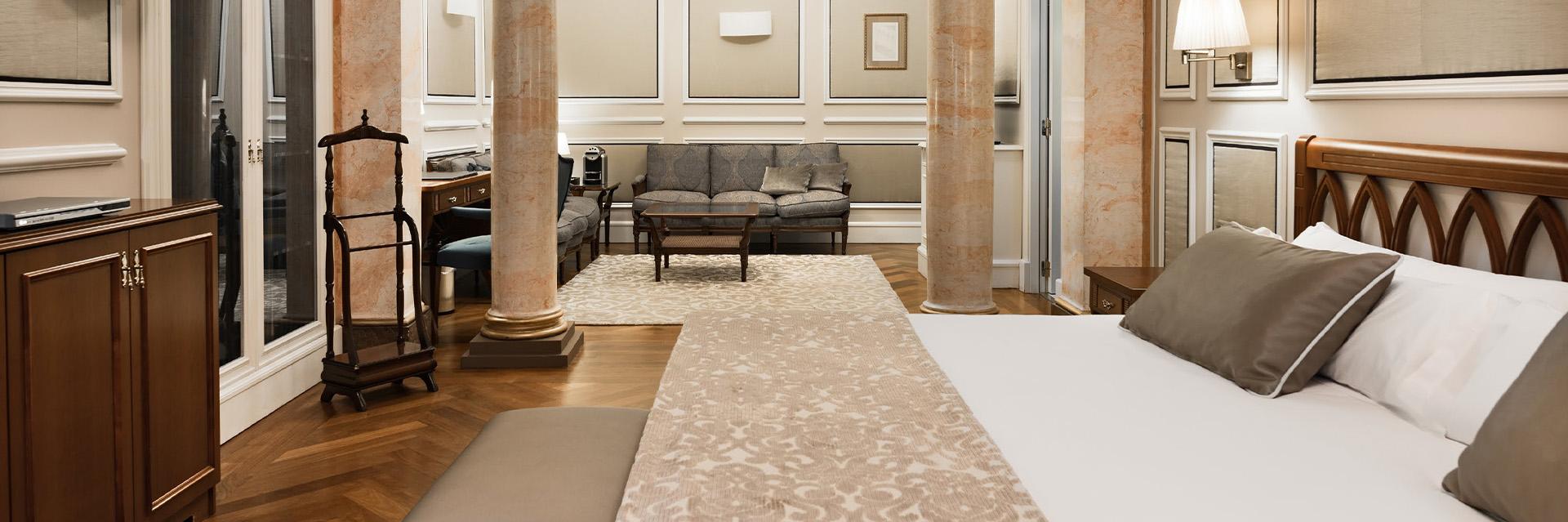 Catalonia Las Cortes Accommodations