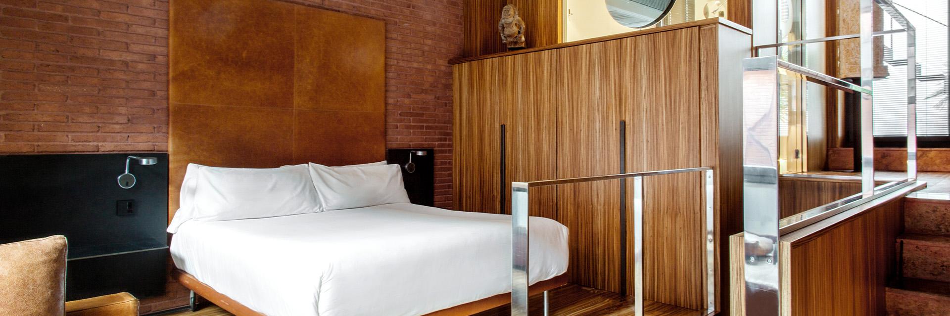Hotel Granados 83 Accommodations
