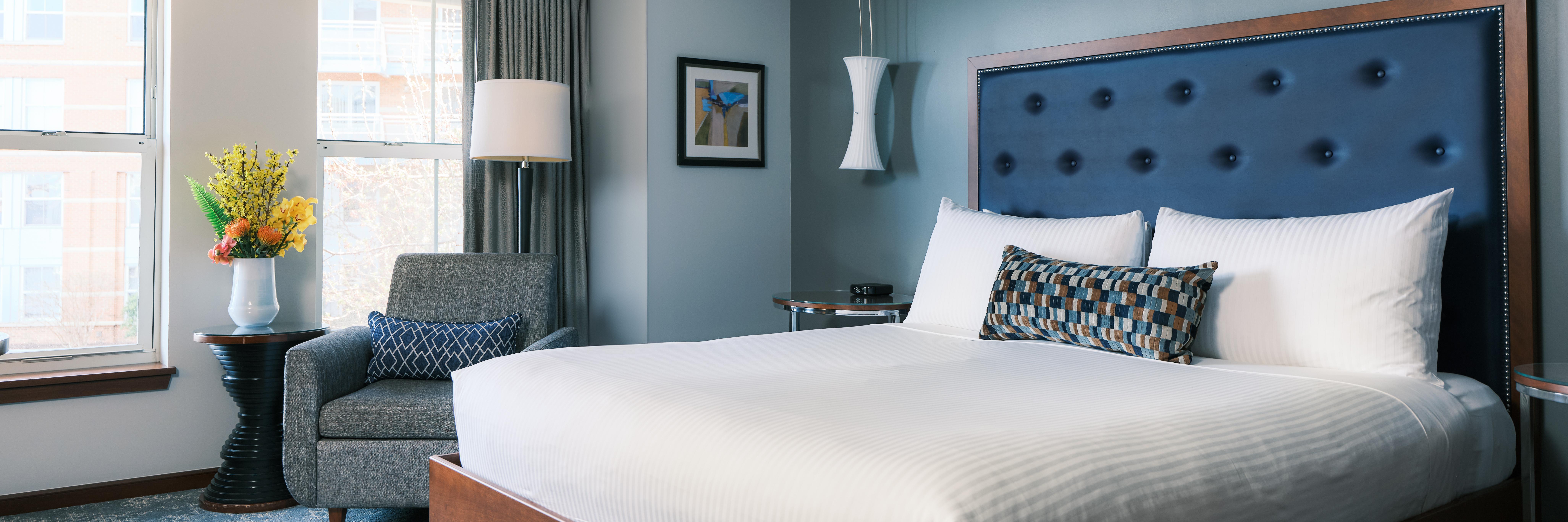 Battery Wharf Hotel Accommodations
