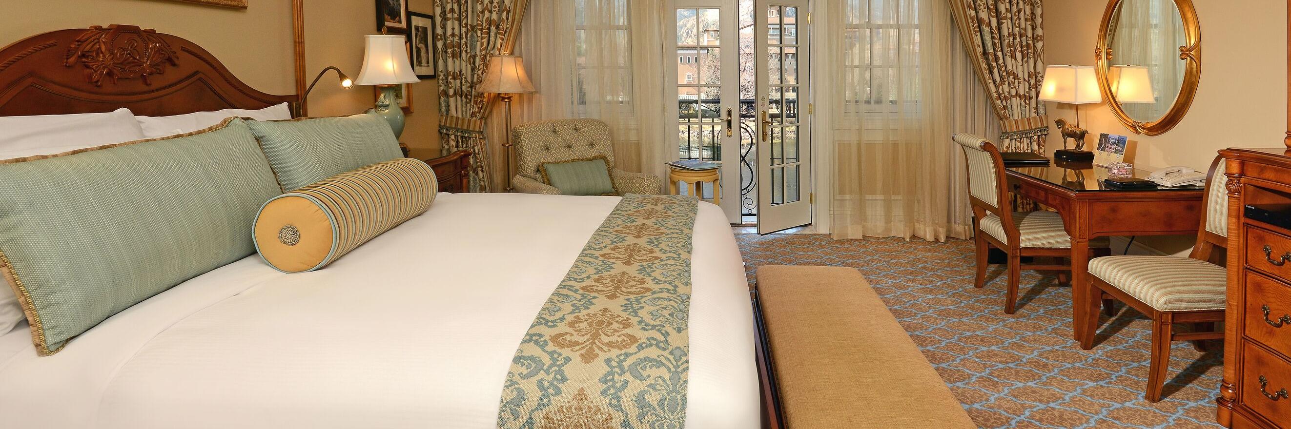 The Broadmoor Superior Guest Room