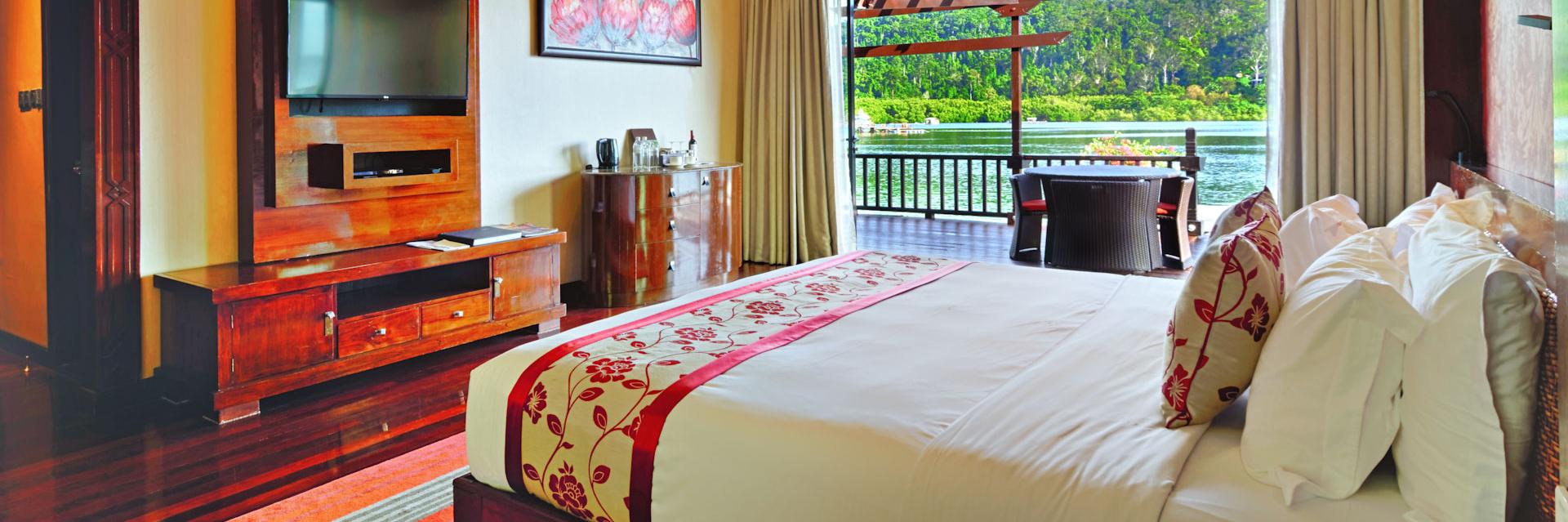 Gayana Marine Resort Ocean View Guestroom