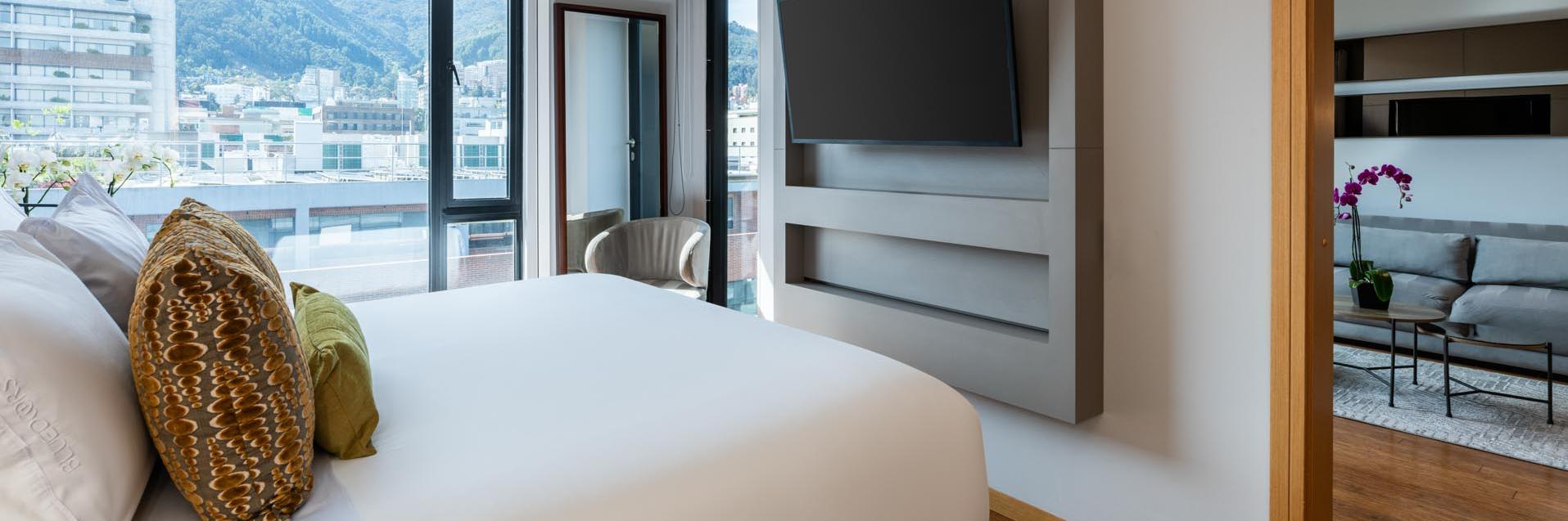 93 Luxury Suites & Residences Accommodations