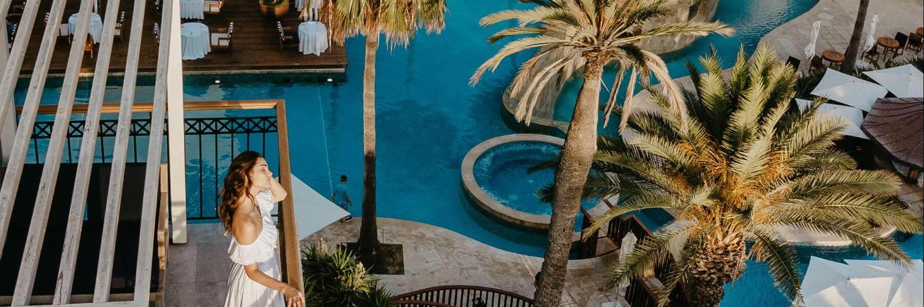 Annabelle View of pool from panorama sea view deluxe duite
