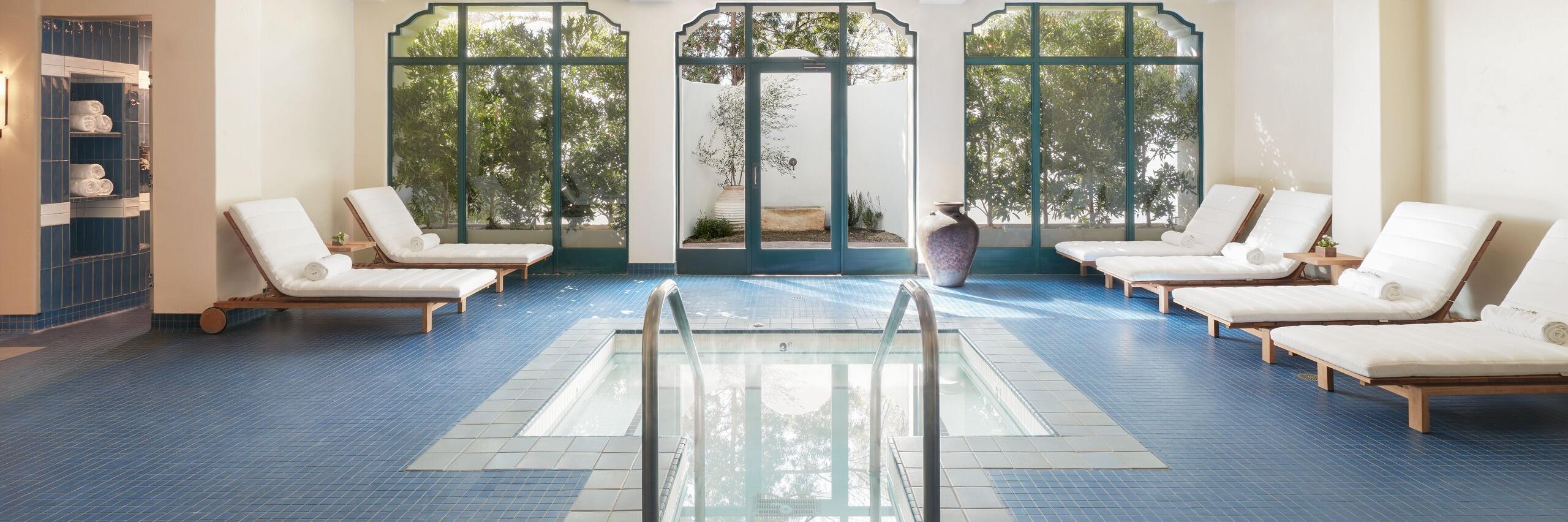 Ojai Valley Inn | Spa Lounge & Pool