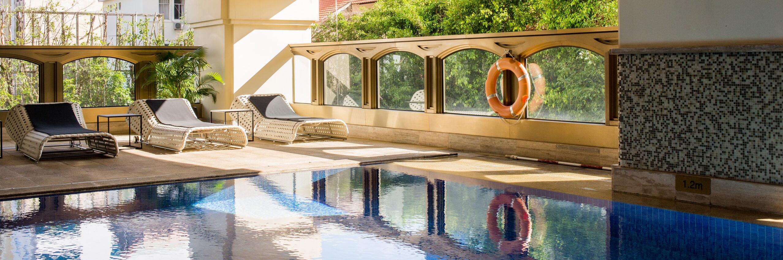 Sherwood Suites Pool