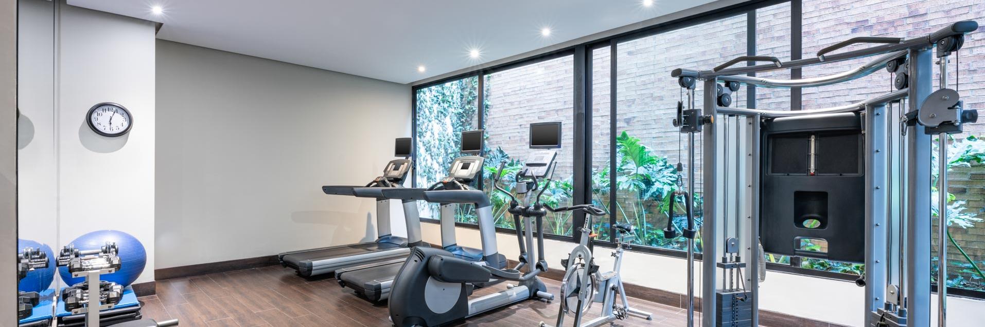 93 Luxury Suites & Residences Fitness