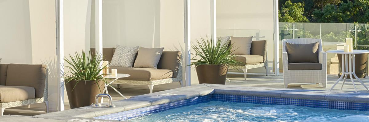the clement palo alto rooftop pool and cabanas