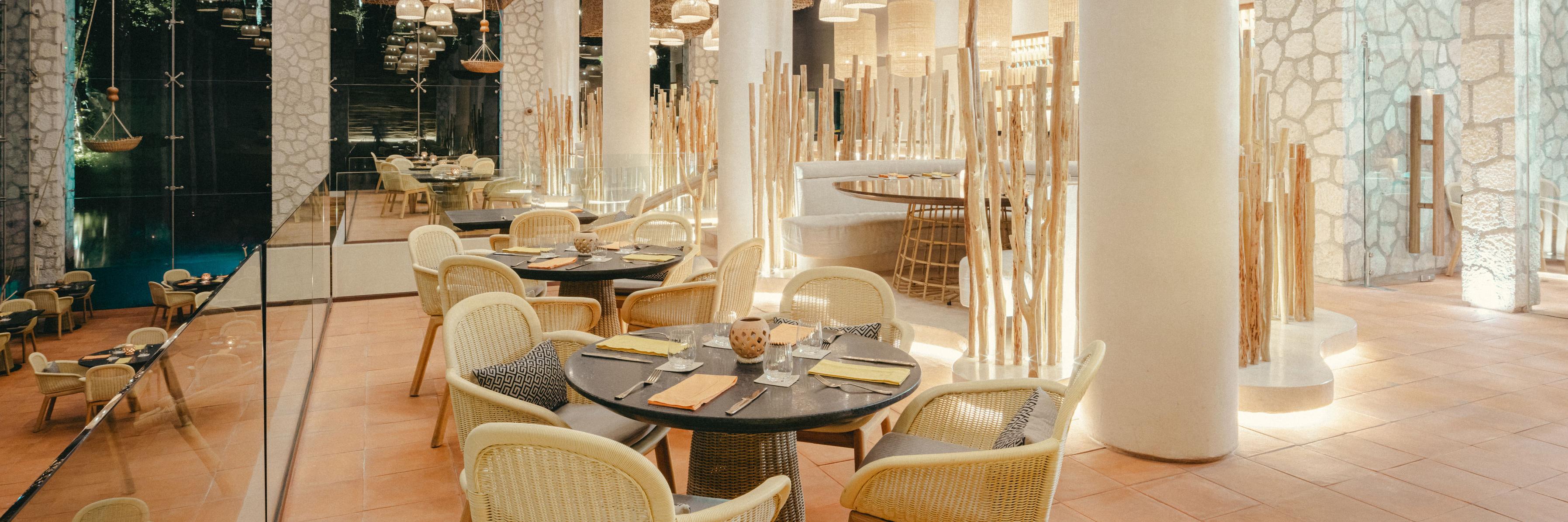 Hotel Xcaret Arte Dining