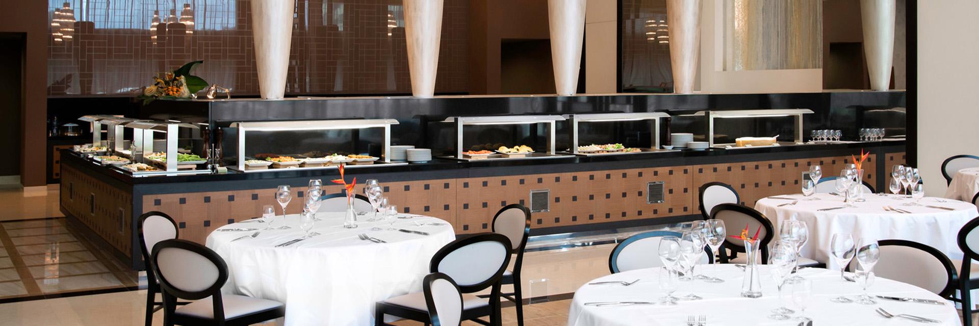 Grand Hotel Djibloho Mariposa Restaurant Buffet Area