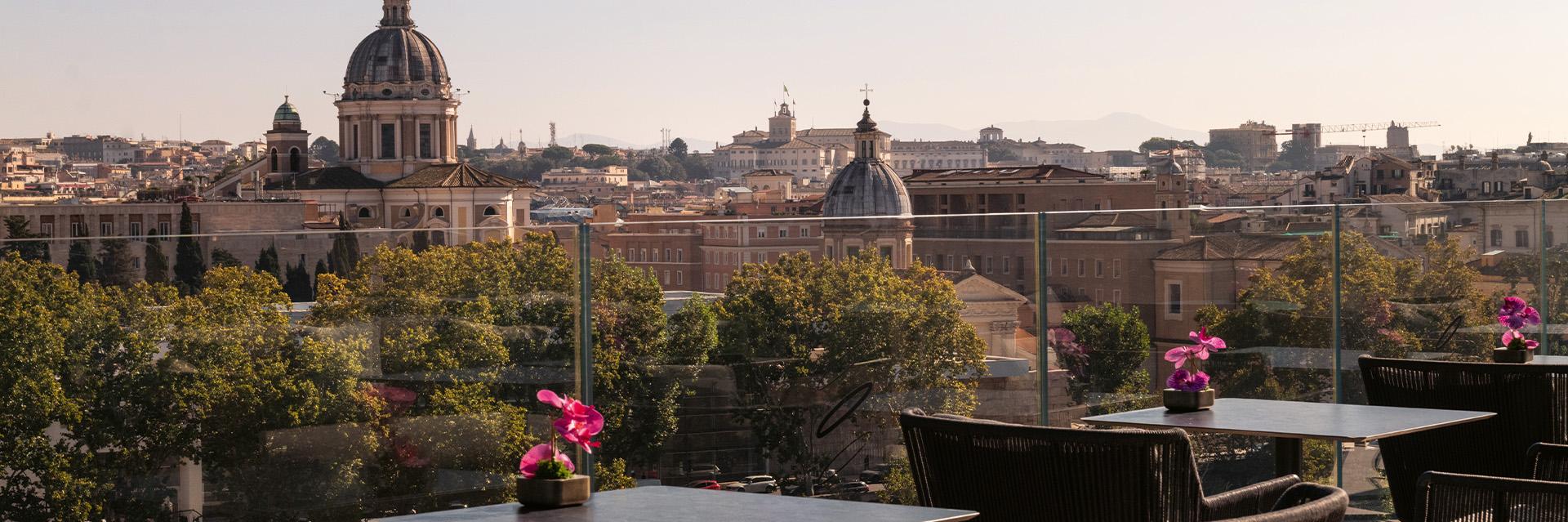 The First Musica Outdoor Dining with View of City