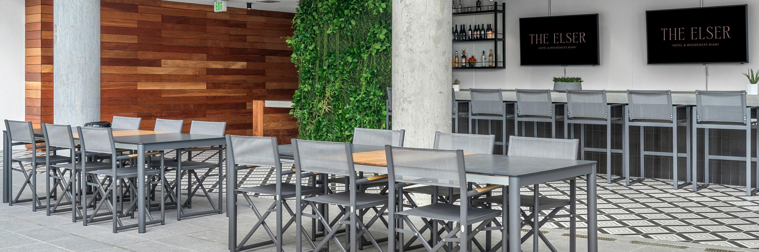 The Elser Hotel | Pool Deck Bar