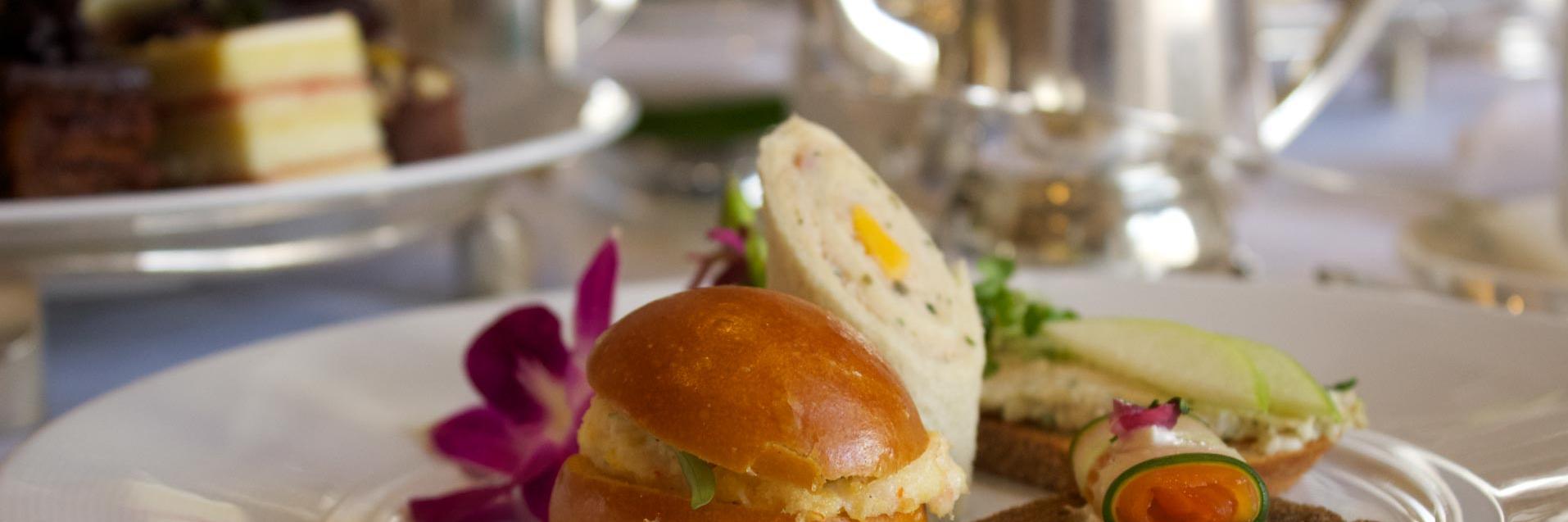The Garden City Hotel Dining