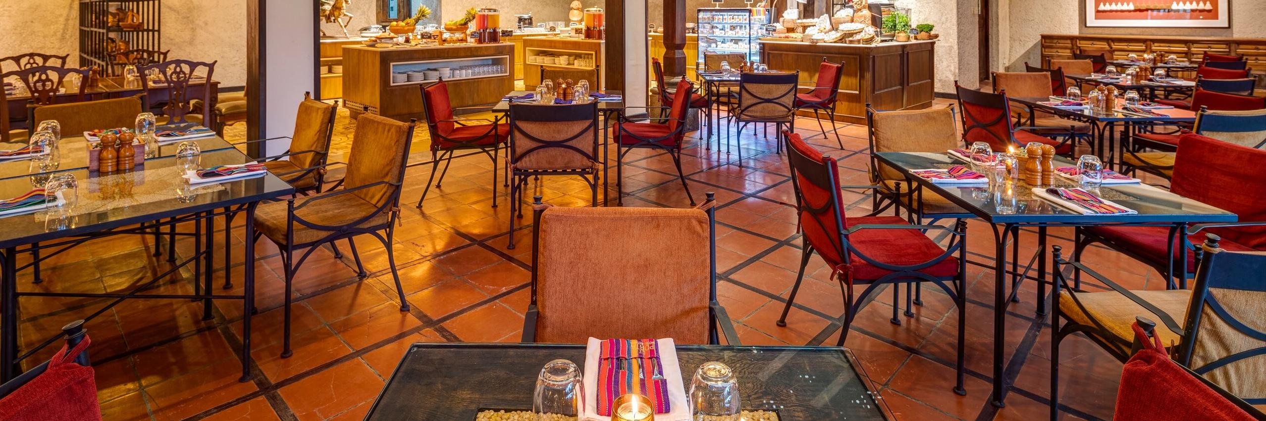 Porta Hotel Antigua Los Moros Restaurant