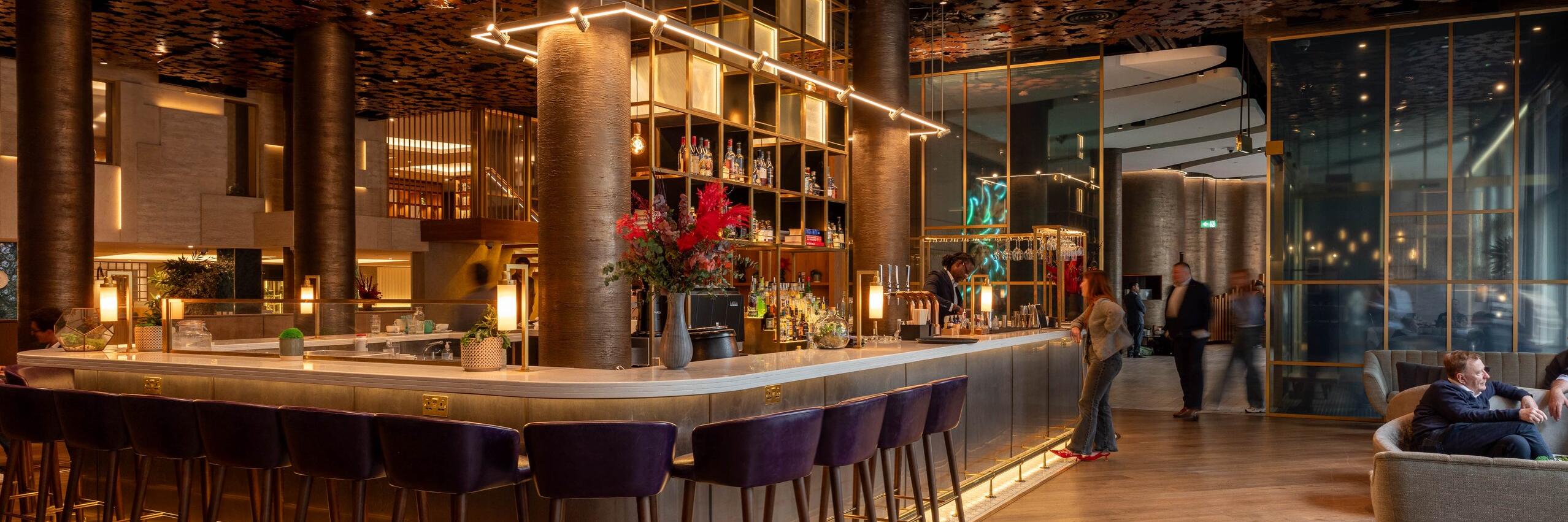 Middle Eight Sycamore Restaurant Bar