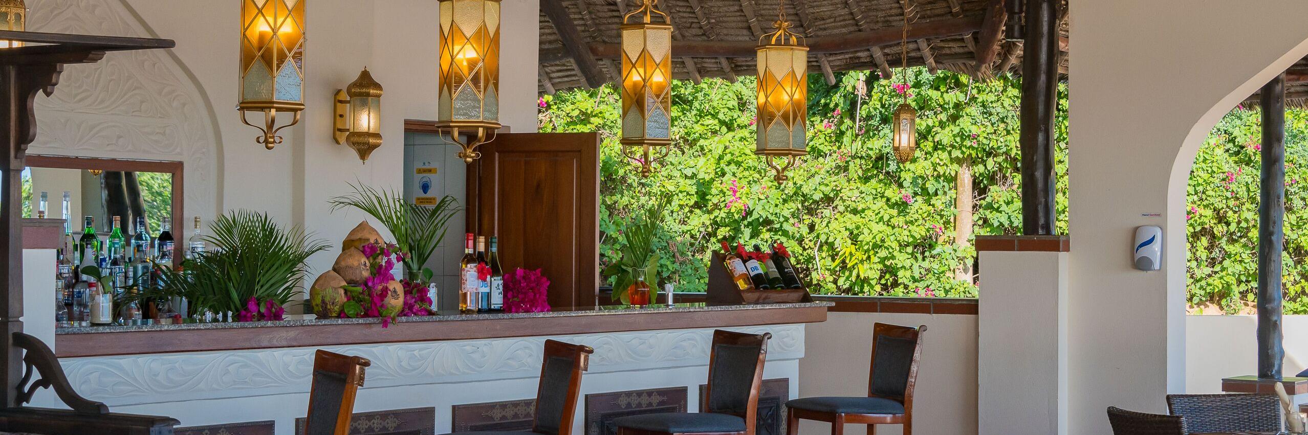 Sea Cliff Resort & Spa Zanzibar, Zanzi-Bar