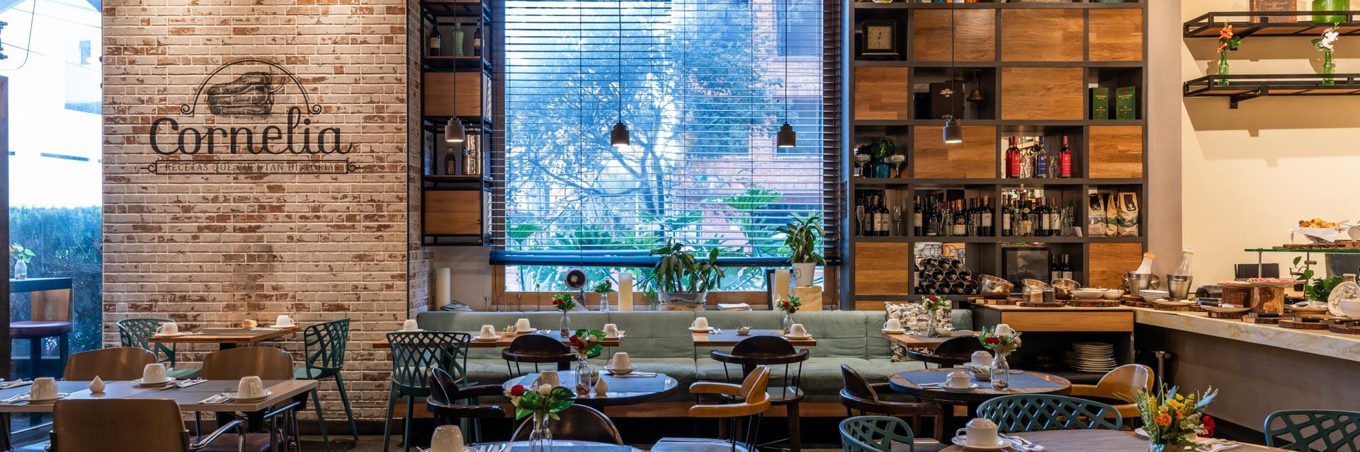 100 Luxury Suites Dining at Restaurant Cornelia