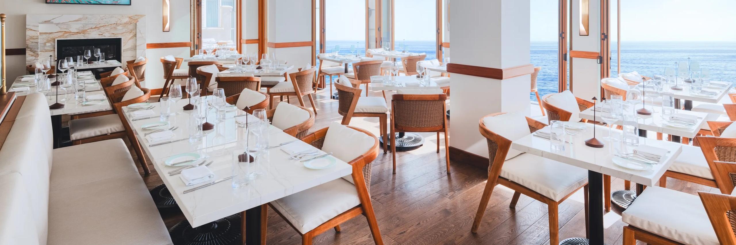 Surf & Sand Laguna Beach | Splashes Restaurant Dining Area