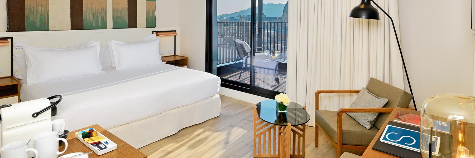 H10 Cubik guestroom