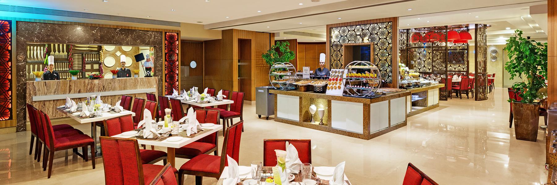 Express Inn Nashik dining