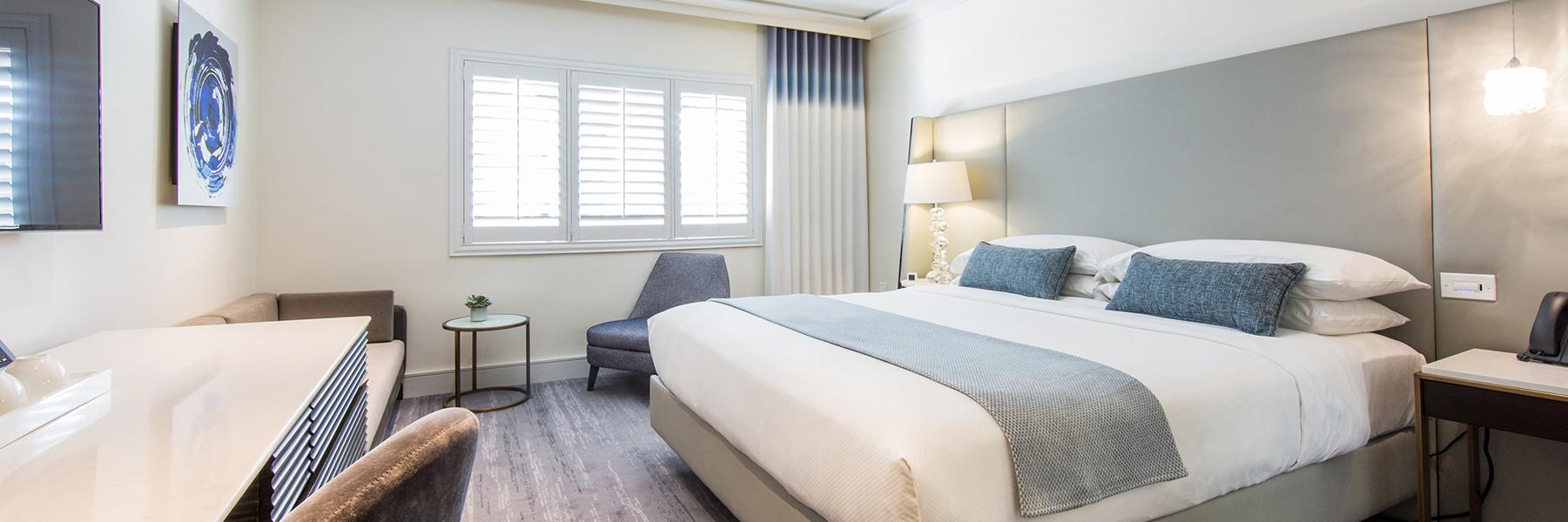 The Mosaic Hotel Beverly Hills king bed room