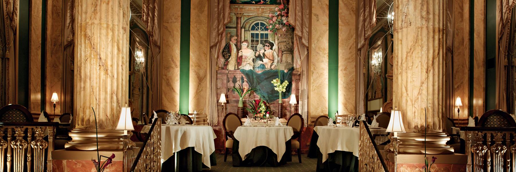  HISTORIC GRANDEUR — AND LEGENDARY DUCKS — IN MEMPHIS dining
