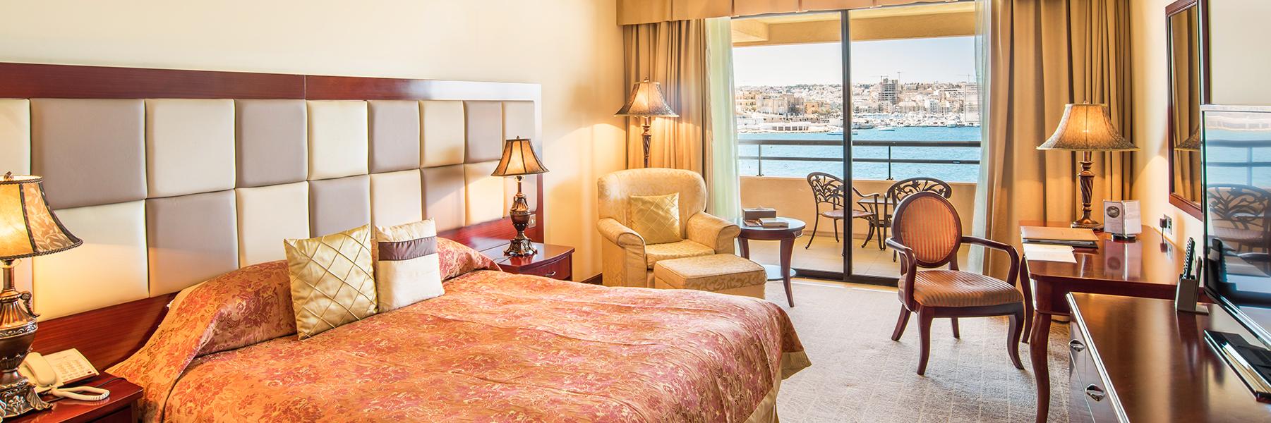 Grand Hotel Excelsior Guestroom