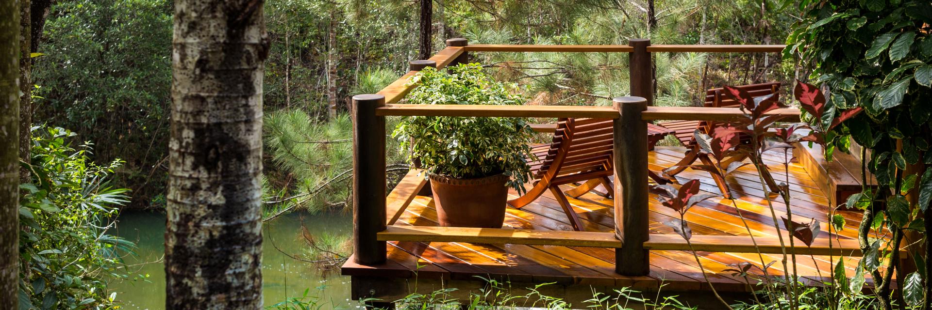 Blancaneaux Lodge Riverfront Cabana Deck