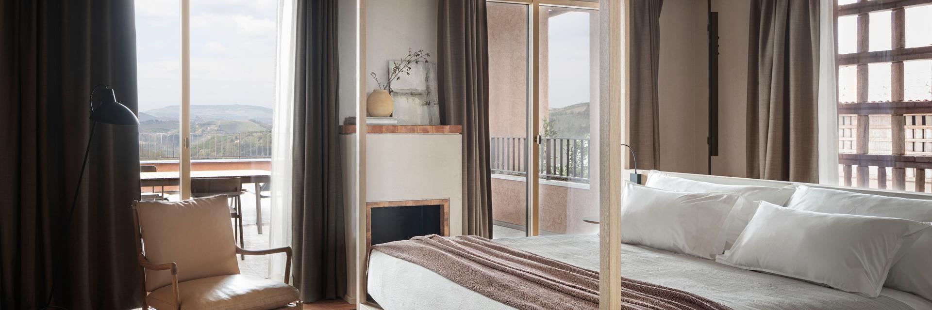 Guest Room accommodations at Casa di Langa
