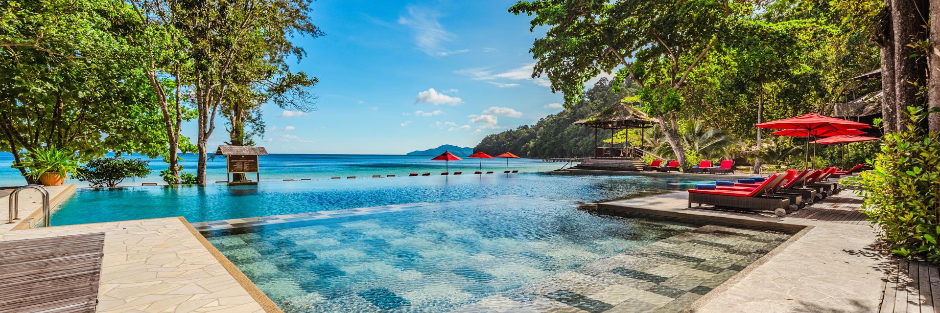 Bungaraya Island Resort Pool