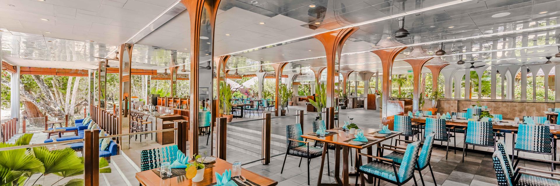 Bungaraya Island Resort Dining