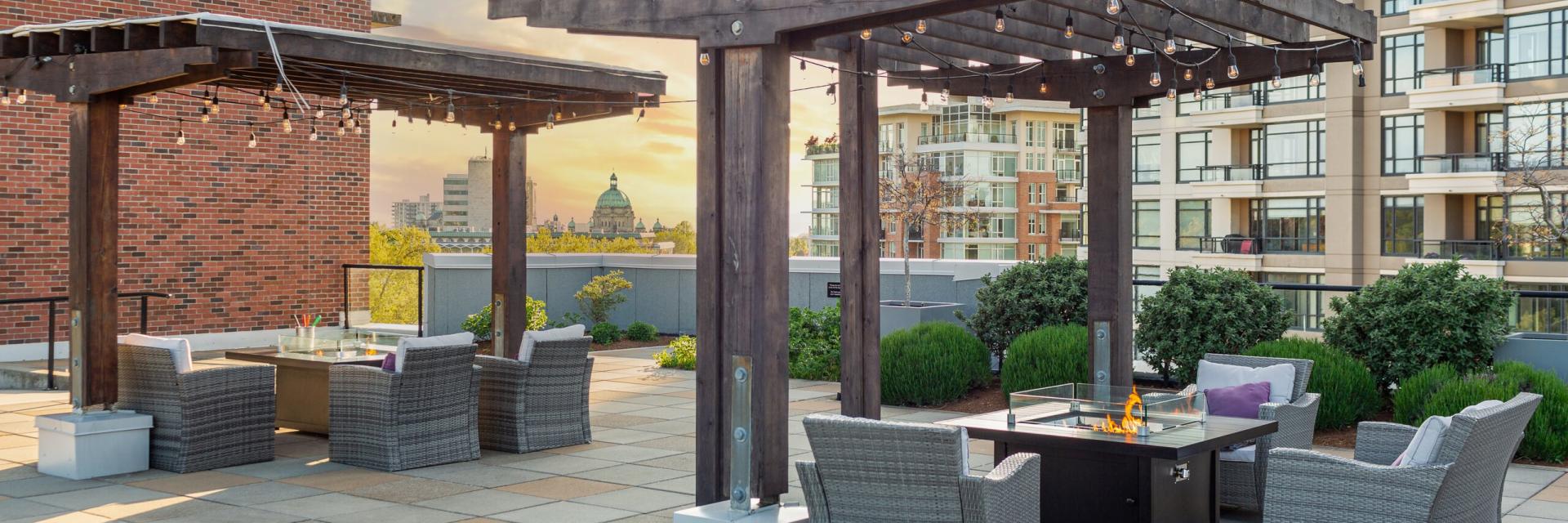 The Parkside Hotel & Spa Rooftop Lounging