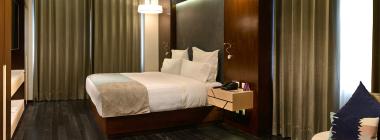 HS HOTSSON Hotel Irapuato guest room