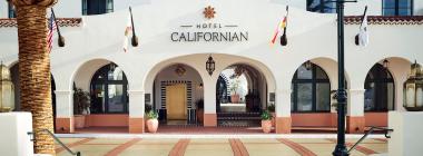Hotel Californian Entrance