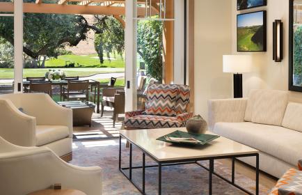 CordeValle Interior Seating Area